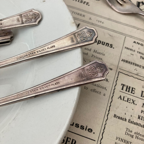 アンティーク戴冠記念のコロネーションケーキ ジョージ6世 エリザベス