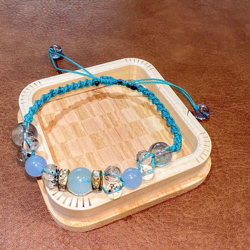 水晶ミサンガブレスレット（水色） ブレスレット 星野ジュエリー館水晶