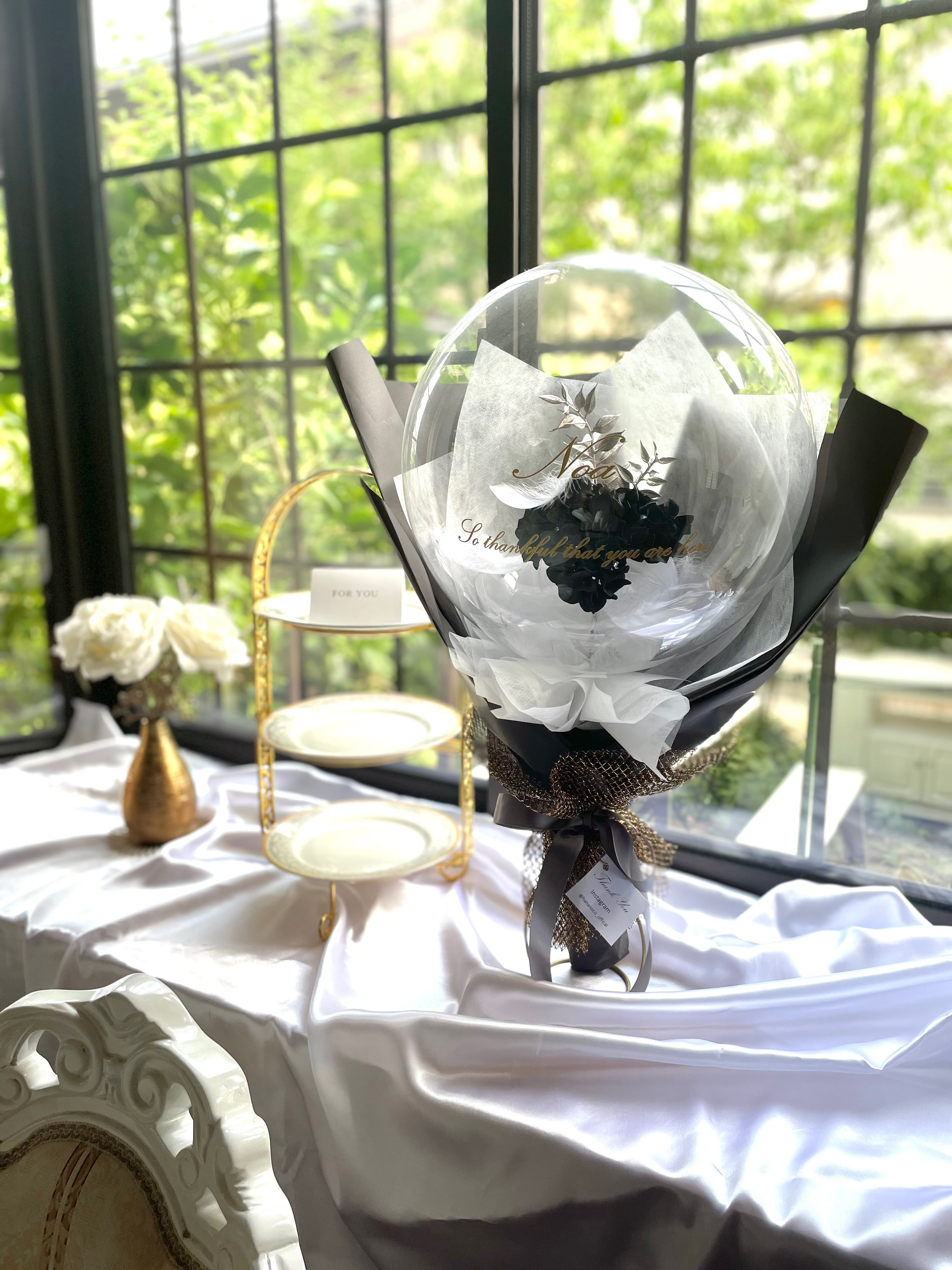 バルーンフラワー　ブーケタイプ　ブラック×シャンパンゴールド　文字・名入れ無料