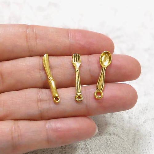 内容変更可＊ スプーン フォーク ナイフ ミニチャーム 30個