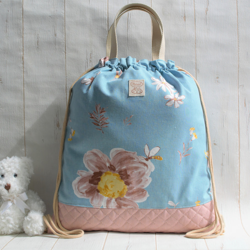 40×35ハーフリネンの大きめナップサック型体操服入れ 花とミツバチ 