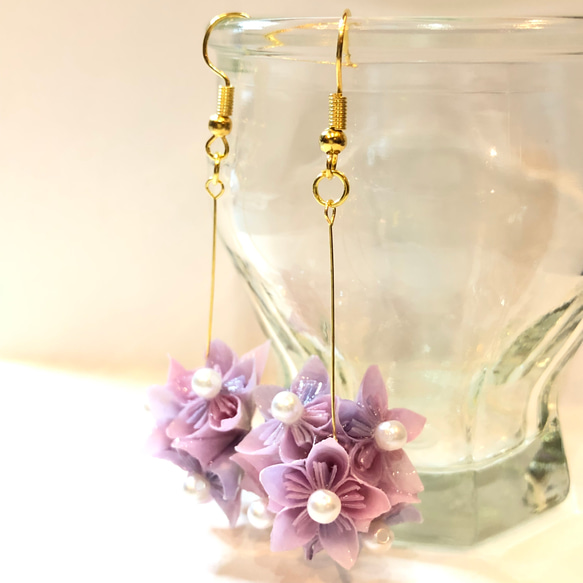 花の贈りもの ーサクラー』 折り紙 くす玉 ピアス イヤリング
