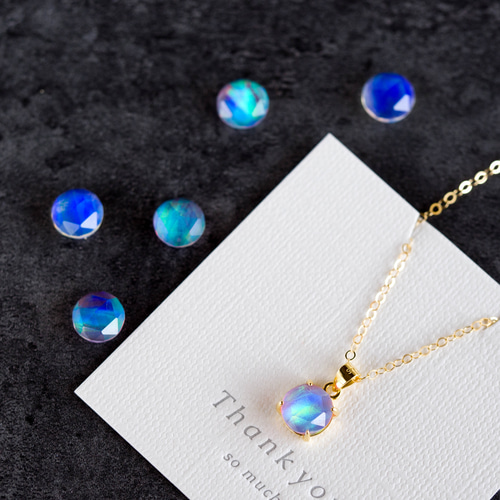 特集掲載♡宝石質レインボーオパール幸運の石《瀬織津姫》10月誕生石