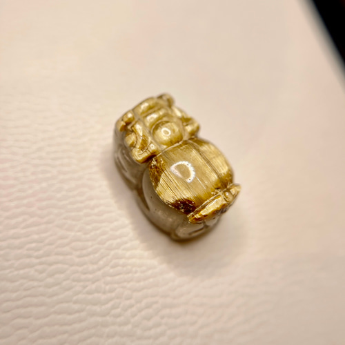 天然無処理 タイチン ルチル 貔貅様 ① 天然石 天然石屋 通販 14732560