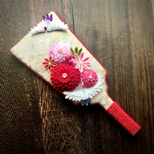 つまみ細工の花盛り鶴の羽子板1 送料無料 しめ縄・しめ飾り つまみ細工