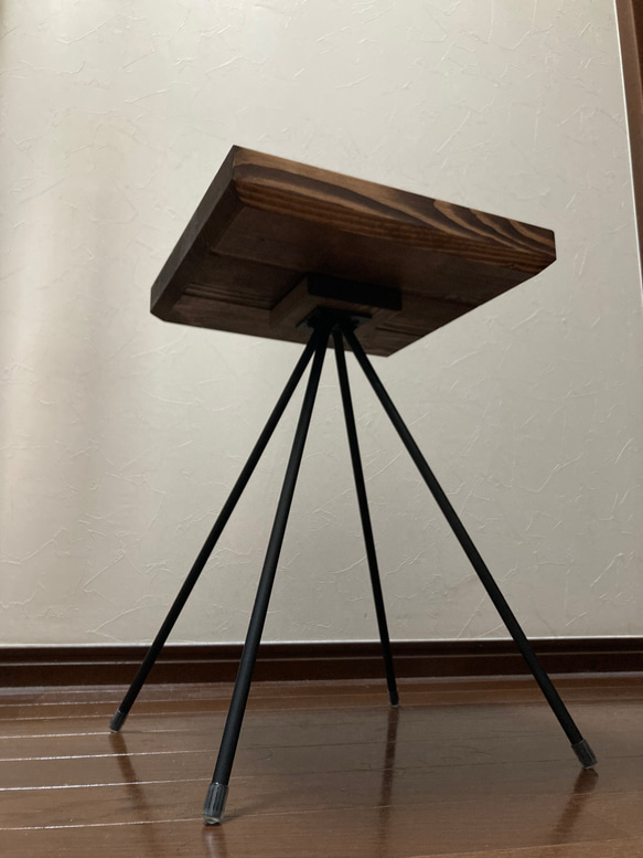 リビングテーブル・アイアンサイドテーブル・スプートニク・38ミリウッド天板・カフェテーブル・鉄脚 3枚目の画像