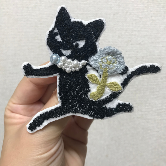 再販*クロッチくんブローチ〇pjc ブローチ chaki 通販 14733788  