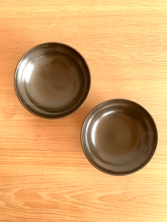 【京焼・清水焼】京都　水野春陽窯　土物　焦げ茶　取り皿　シンプル 5枚目の画像