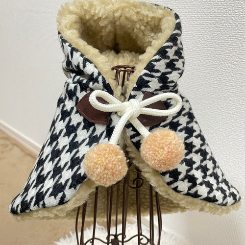 ☆新作犬服⭐︎フード付きケープ ウールツイード(千鳥格子柄) ペット服