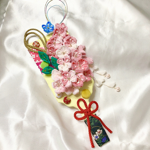 つまみ細工　金襴・雅・水仙ミニ羽子板・若武者君ミニセット 羽子板 コンパクト ミニ 初正月 つまみ細工 お祝い 羽子板飾り 受け台