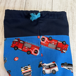 ちょっと大きめ　コップ袋　巾着☆はたらく車　パトカー　消防車　ブルー☆男の子 3枚目の画像