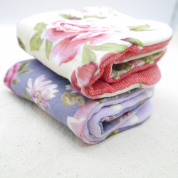 ふわもこハンカチ｜薔薇-Rose Garden-｜L・20×20cm｜ガーゼハンカチ｜ハンドタオル｜ギフト｜花柄 3枚目の画像