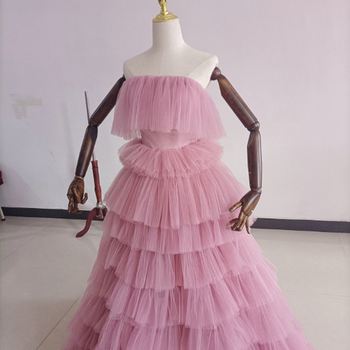 カラードレス ティアードのピンク ソフトチュール ベアトップ フ  