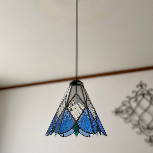 ステンドグラスランプ　ブルー　ダイヤモンド ステンドグラスランプ ブルー ダイヤモンド 新色 ダイヤランプ ブルー