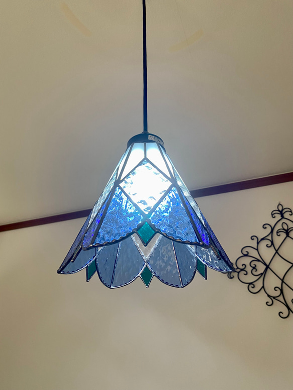 ステンドグラスランプ ブルー ダイヤモンド