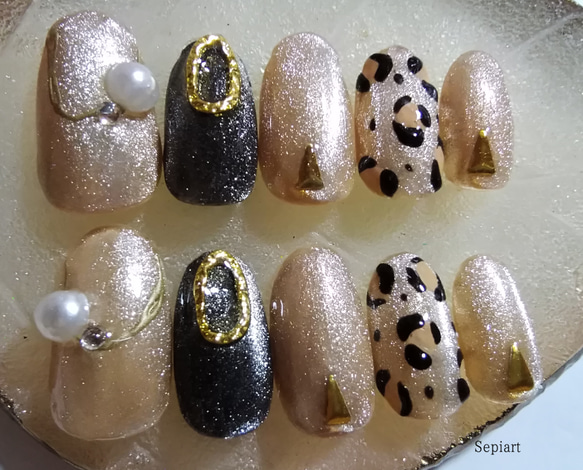 ジェルネイルチップ☆付け爪~レオパード×ベージュマグネット☆ひょう柄  