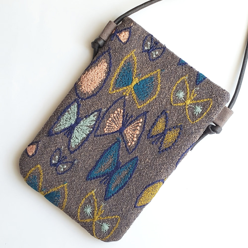 ハンドメイド　ミナペルホネン　スマホポシェット⑅︎◡̈︎* スマホショルダー スマホポシェット ミナペルホネン スカイ