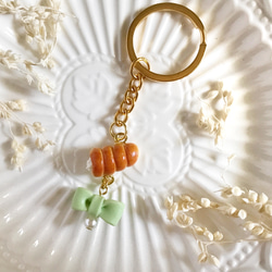 螺旋麵包×蝴蝶結(綠)鑰匙圈 第1張的照片