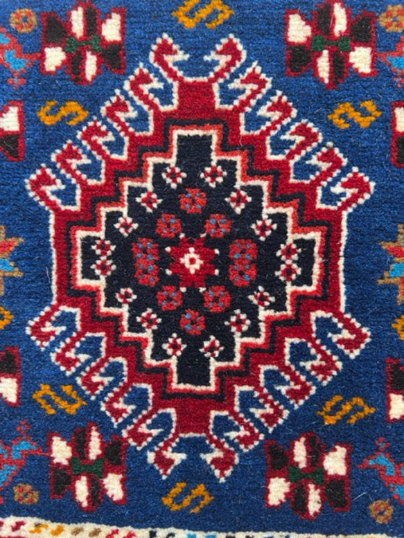 ●送料無料●ヤラメ絨毯【40×40】No.05　トライバルラグ・民族系・部族・チェアマット・ベンチ 4枚目の画像
