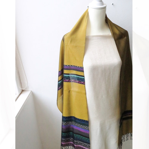 奄美大島紬のストール：芥子色 ストール ゆきのこうげい 通販｜Creema