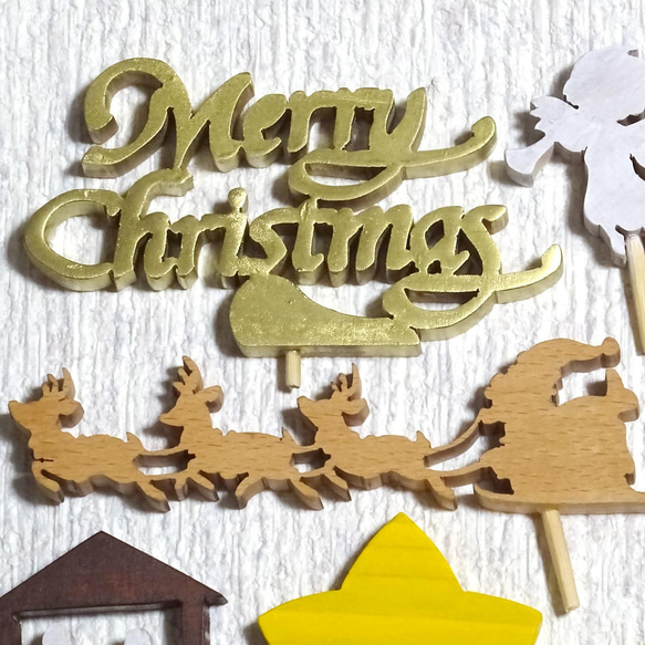 手作りのかわいいクリスマスツリー　木製　卓上クリスマスツリー 