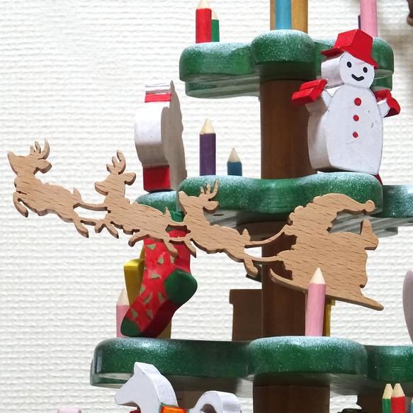 手作りのかわいいクリスマスツリー　木製　卓上クリスマスツリー 