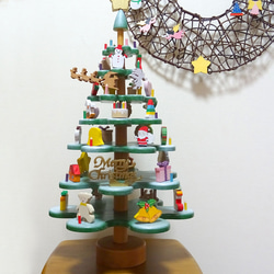 手作りのかわいいクリスマスツリー　木製　卓上クリスマスツリー 1枚目の画像