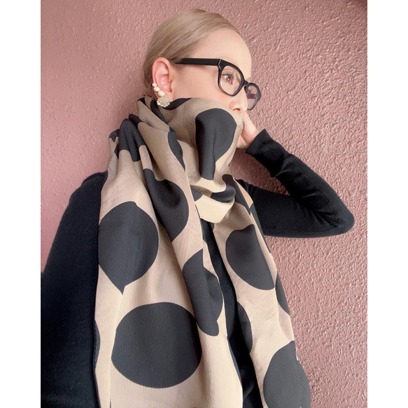 RATA ❤️ 現有兩種顏色可選 ❤️ 黑色和卡其色長款 ❤️ 收腰設計，凸顯優美腰線 ❣️ 飄逸柔美的成人A字裙 ❤️ 採用結 第10張的照片