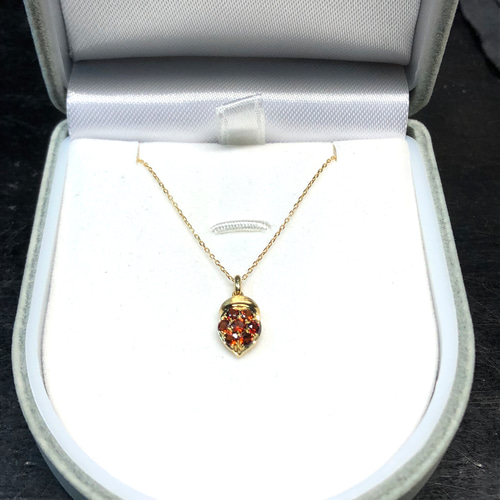 K18ガーネットどんぐりペンダントネックレス ネックレス・ペンダント  