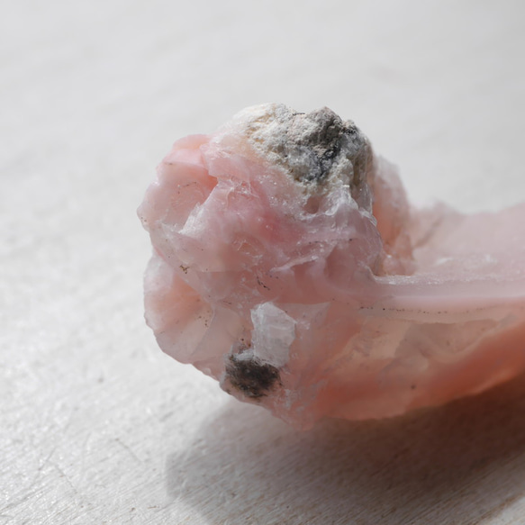 天然石ピンクオパール(ペルー産)約13g約40mm 蛋白石10月誕生石原石ラフロック鉱物[pkop-221003-01] 14枚目の画像