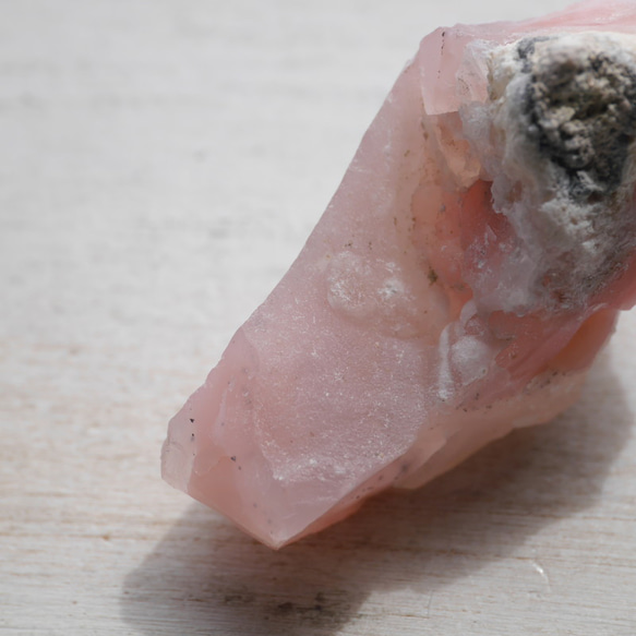 天然石ピンクオパール(ペルー産)約13g約40mm 蛋白石10月誕生石原石ラフロック鉱物[pkop-221003-01] 10枚目の画像