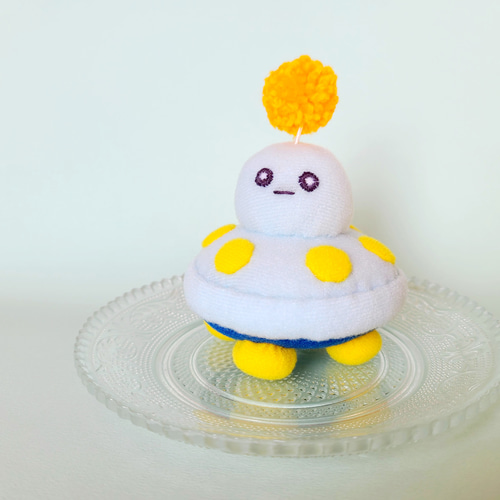 UFOのぬいぐるみ ぬいぐるみ くろまるファクトリー 通販