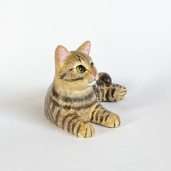 木吉虎貓雕像 第13張的照片