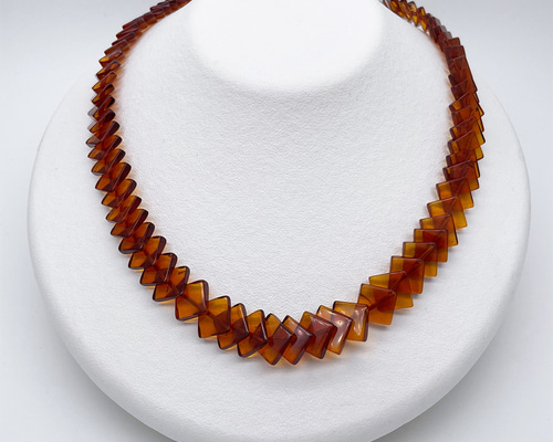 リトアニア産バルティックアンバーネックレス 天然琥珀 金属アレルギー