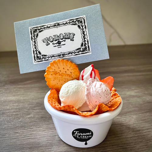 デコパフェ メモスタンド アイスクリーム パフェ 小物入れ メモスタンド ストロベリー フェイク