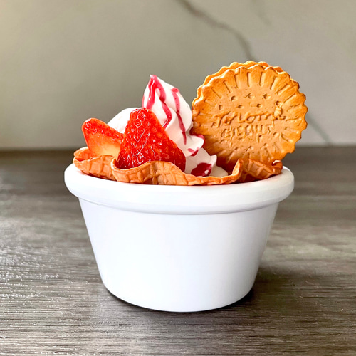 アイスクリーム パフェ 小物入れ メモスタンド ストロベリー フェイク