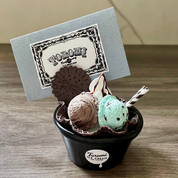 アイスクリーム　パフェ　小物入れ　メモスタンド　チョコミント　フェイクスイーツ 4枚目の画像