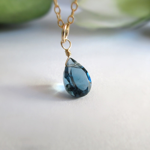 11月の誕生石】宝石質8mm美粒「ロンドンブルートパーズ」14kgf