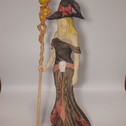 木彫刻 アート 『 魔女 』  芸術 アート 女性  松 手彫り 彫刻 　ウィッチ 14枚目の画像
