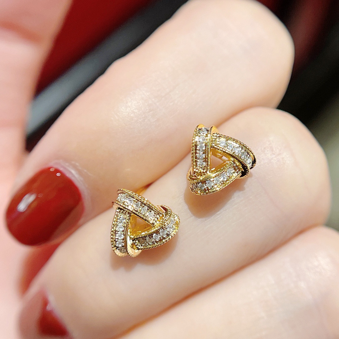 天然ダイヤモンドピアス0.16ct k18-