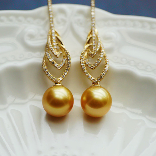 受注制作「ゴージャス」ゴールデンパール K18 天然ダイヤモンド