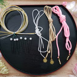 ちりめんボール メタリックヤーン つまみ細工 タッセル 牡丹 髪飾り