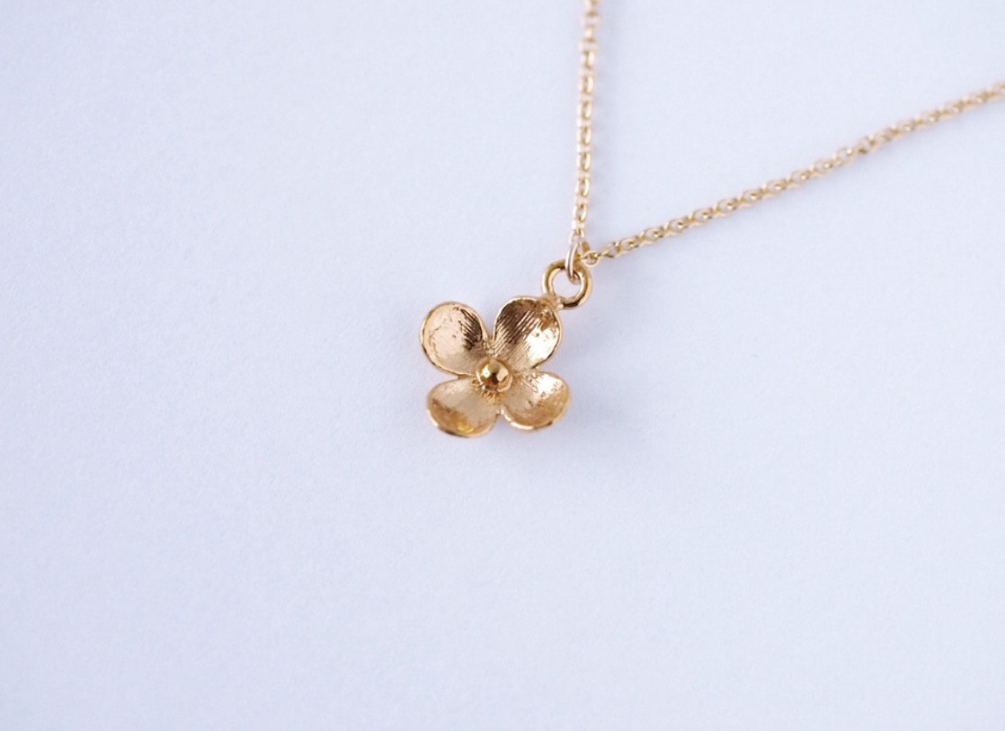 送料無料【24KGP（SV925）/14kgf】花フラワー ネックレス（40cm）