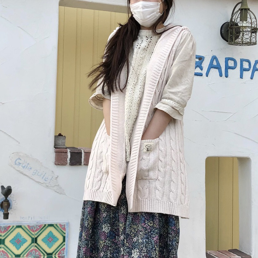 うさとの服　ベスト　フード付き【美品です】 楽天市場】在庫限り 値下げ 子供 フード付きベスト アニマル