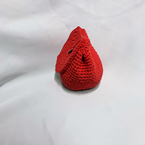 No.112 蓋付きまるポーチ✴︎赤りんご✴︎【受注制作】 ポーチ