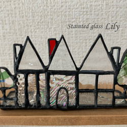 ステンドグラス 「とんがり屋根のご近所さん」⭐︎新色　ハウス　お家 2枚目の画像