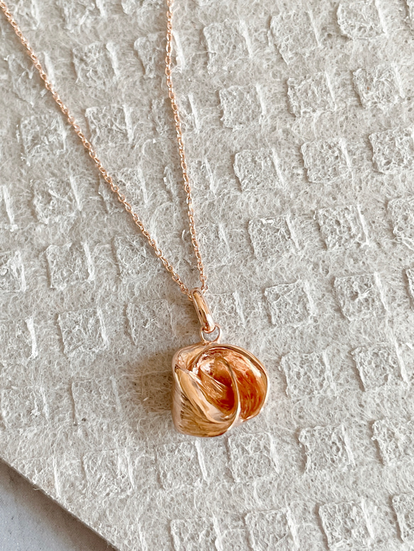 ribero/Camellia pendant   pink gold  1点物 8枚目の画像