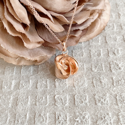 ribero/Camellia pendant   pink gold  1点物 6枚目の画像