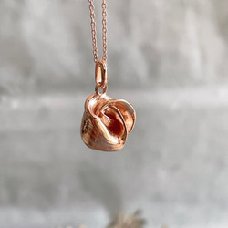 ribero/Camellia pendant   pink gold  1点物 14枚目の画像