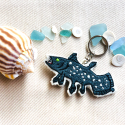 タ*ー様 ハンドメイド刺繍キーホルダー焼き魚と茶トラさん 0fcb9045d20506dd3118f49b275f49